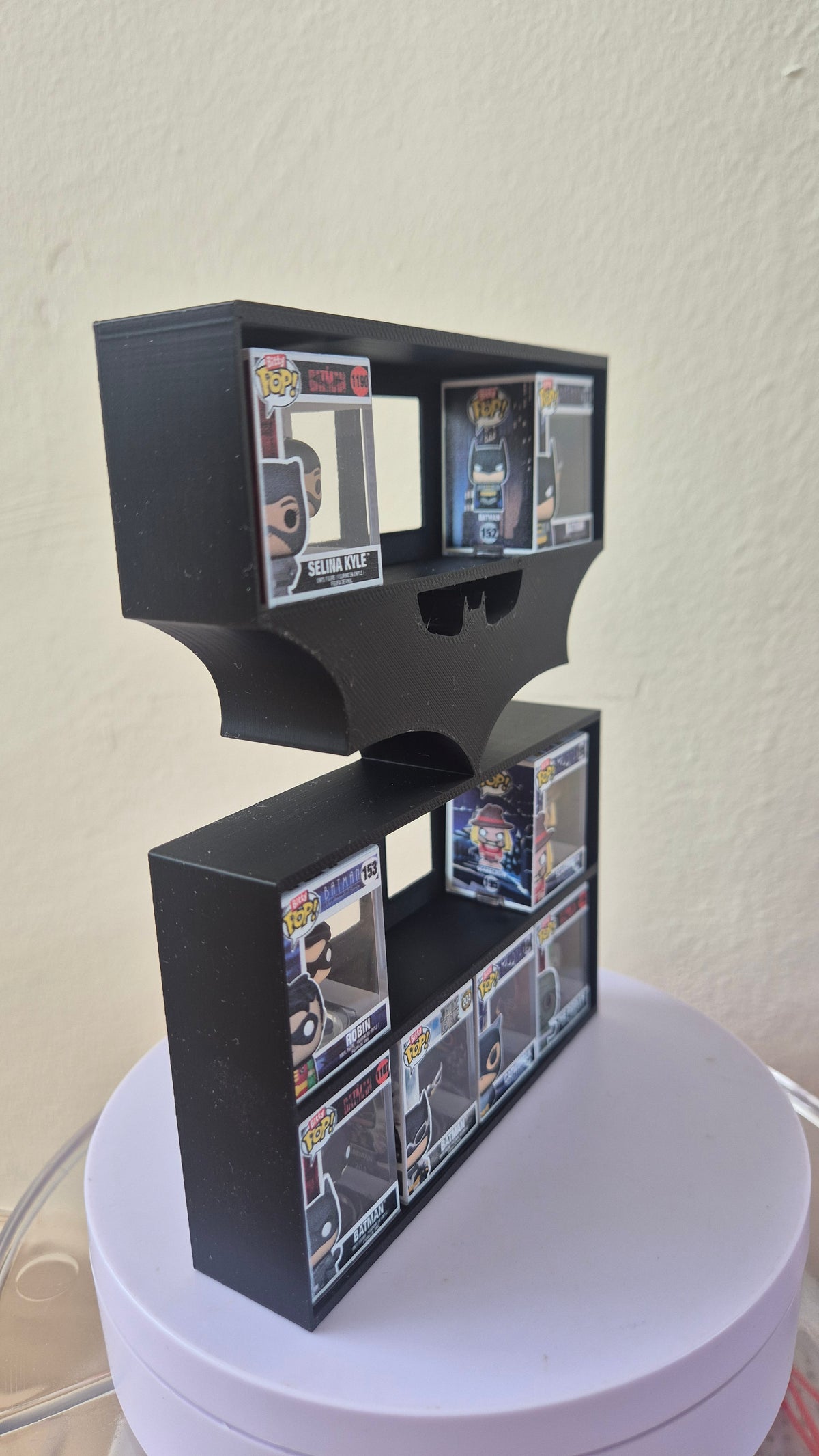 Estantería Batman para Funko Bitty Pop | Expositor DC Comics Impreso en 3D | Exhibidor Mini Funkos Superhéroes - Zascalo.com