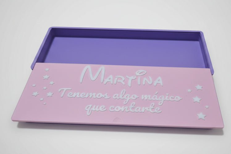 Caja personalizada para llave sorpresa | Regalo anuncio viaje o sorpresa | Nombre grande y mensaje totalmente personalizable - Zascalo.com