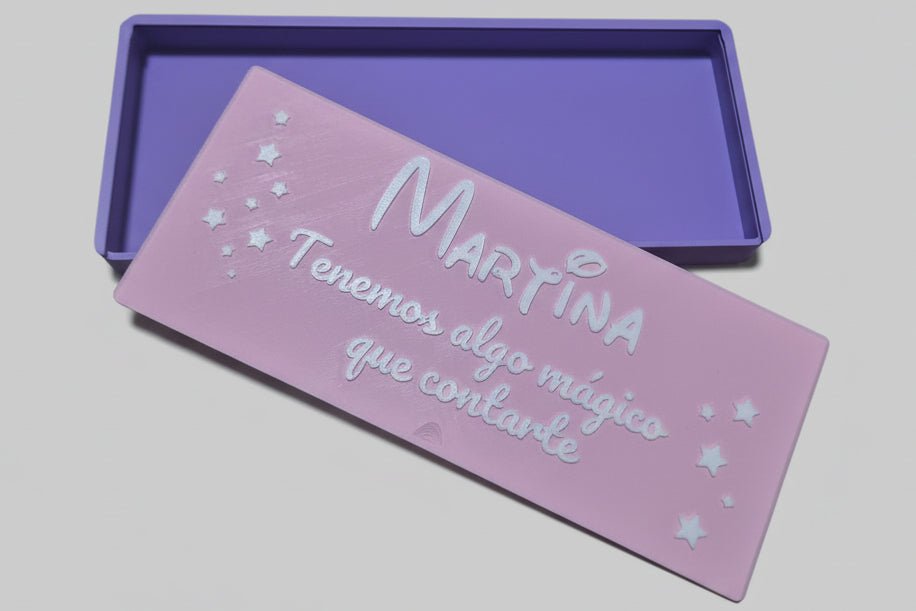 Caja personalizada para llave sorpresa | Regalo anuncio viaje o sorpresa | Nombre grande y mensaje totalmente personalizable - Zascalo.com