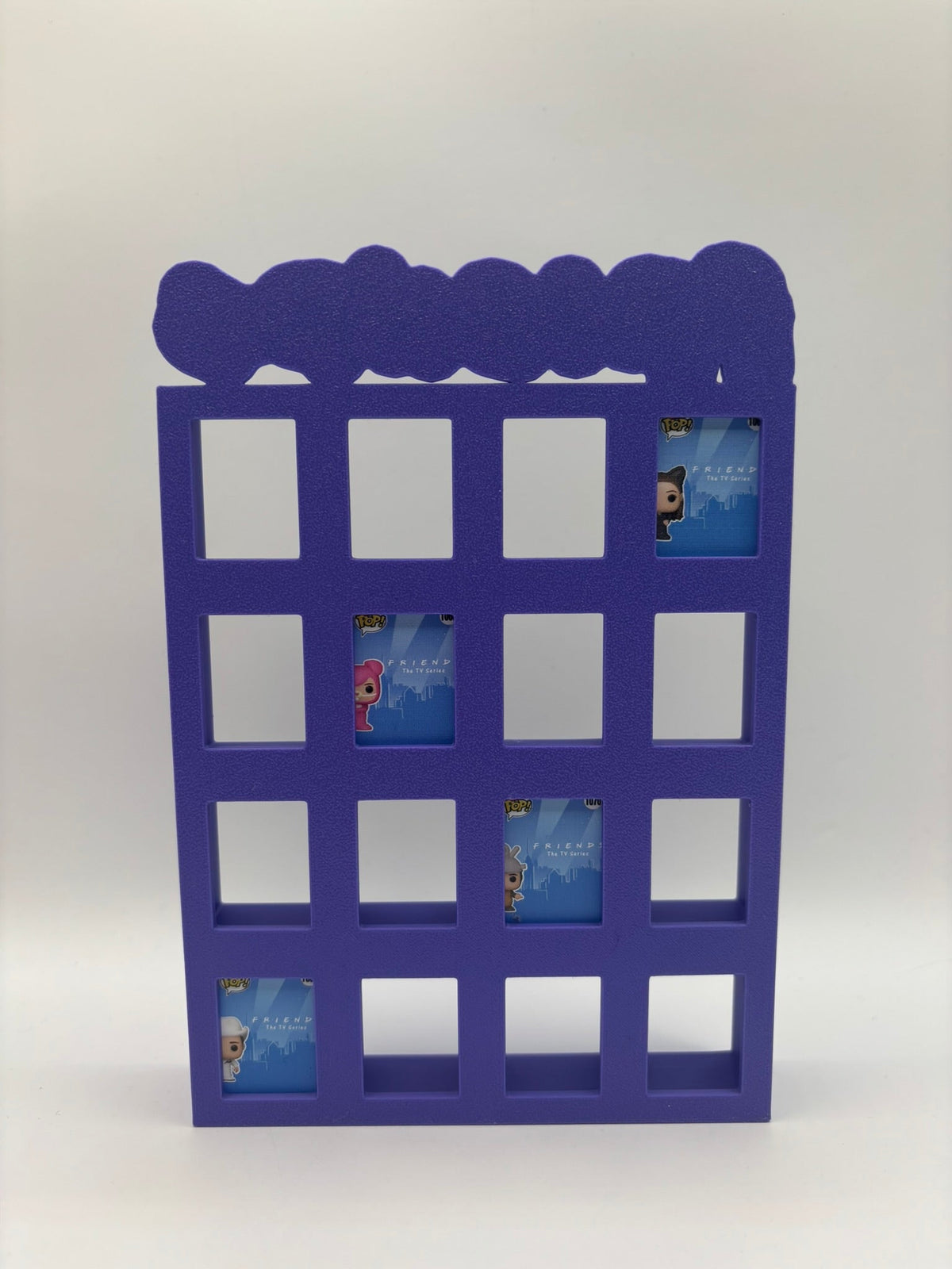 Expositor Bitty Pop Friends logo (morado) - Zascalo.com