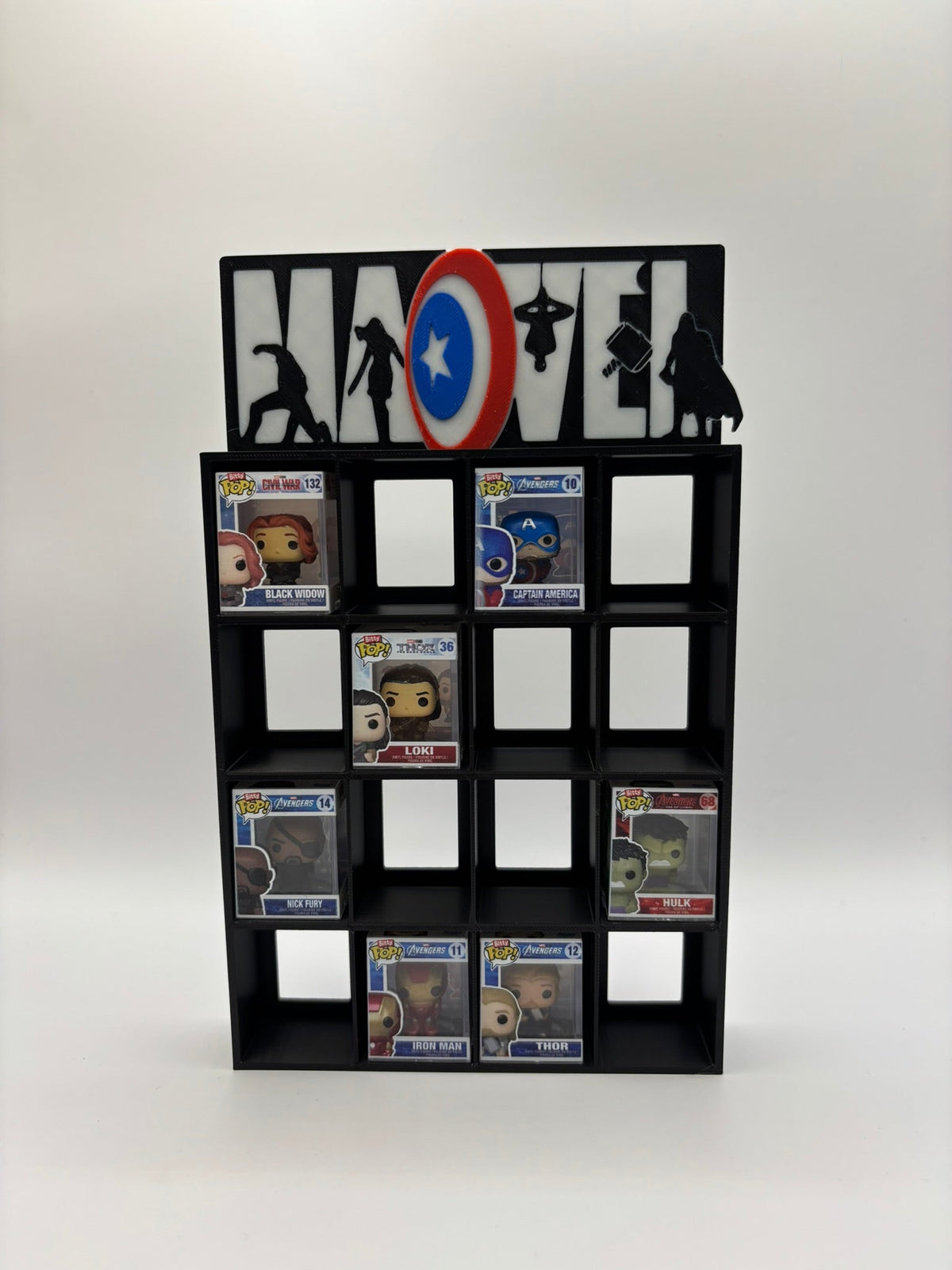 Expositor Display Marvel Escudo Bitty Pop 16 Figuras | Colección Funko - Zascalo.com