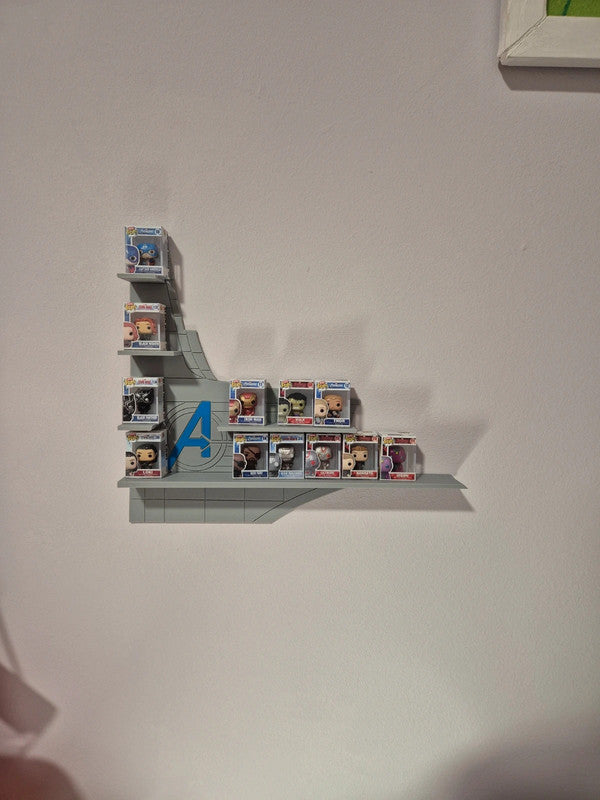 Estantería Marvel Avengers para Funko Bitty Pop | Expositor 3D para Mini Funkos | Organizador Coleccionable Marvel Avengers - Zascalo.com