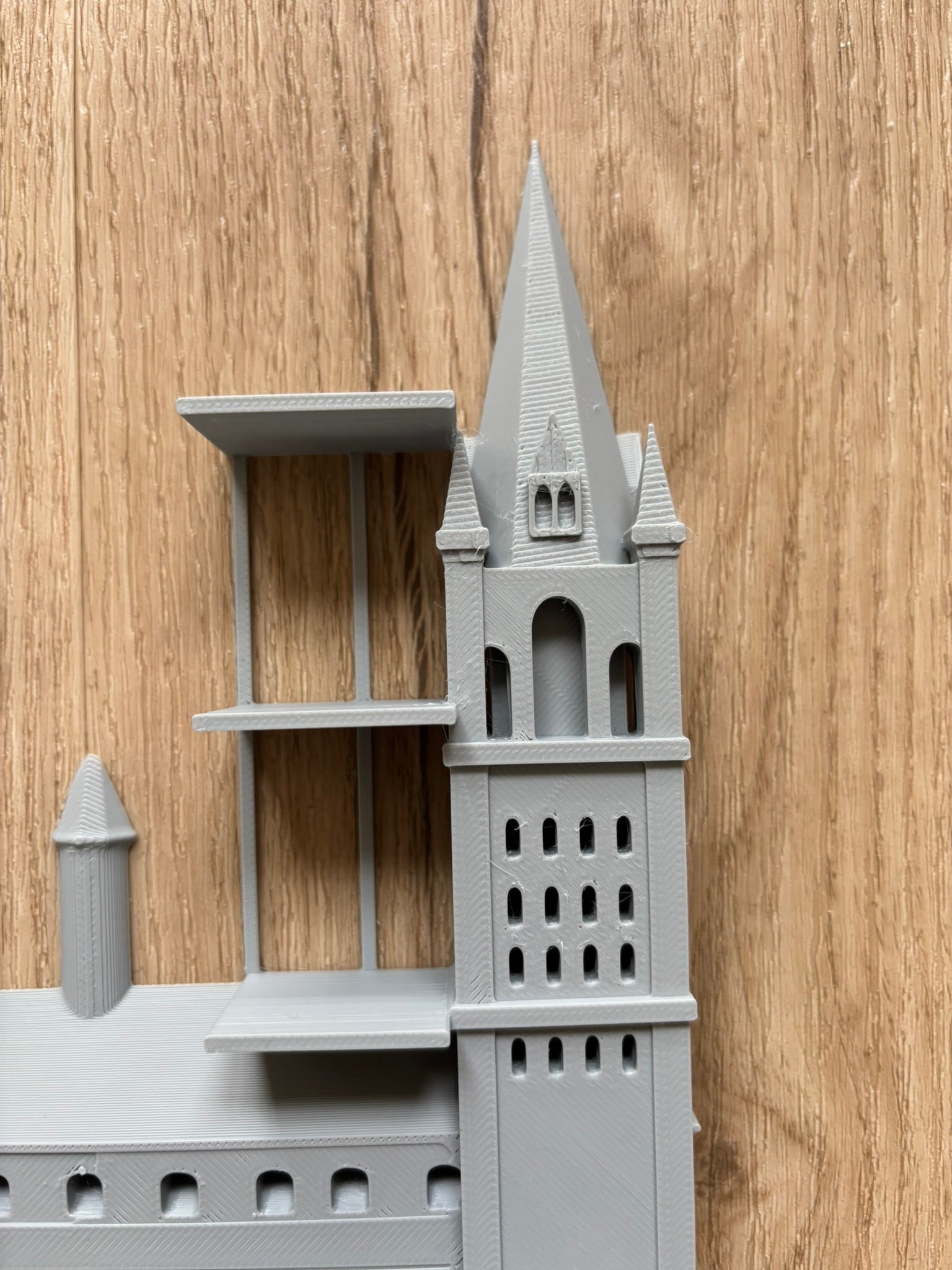 Estantería Harry Potter para Bitty pops de Funko Castillo Howarts- soporte para 16 mini funkos |  Expositor 3D para Mini Funkos - Zascalo.com