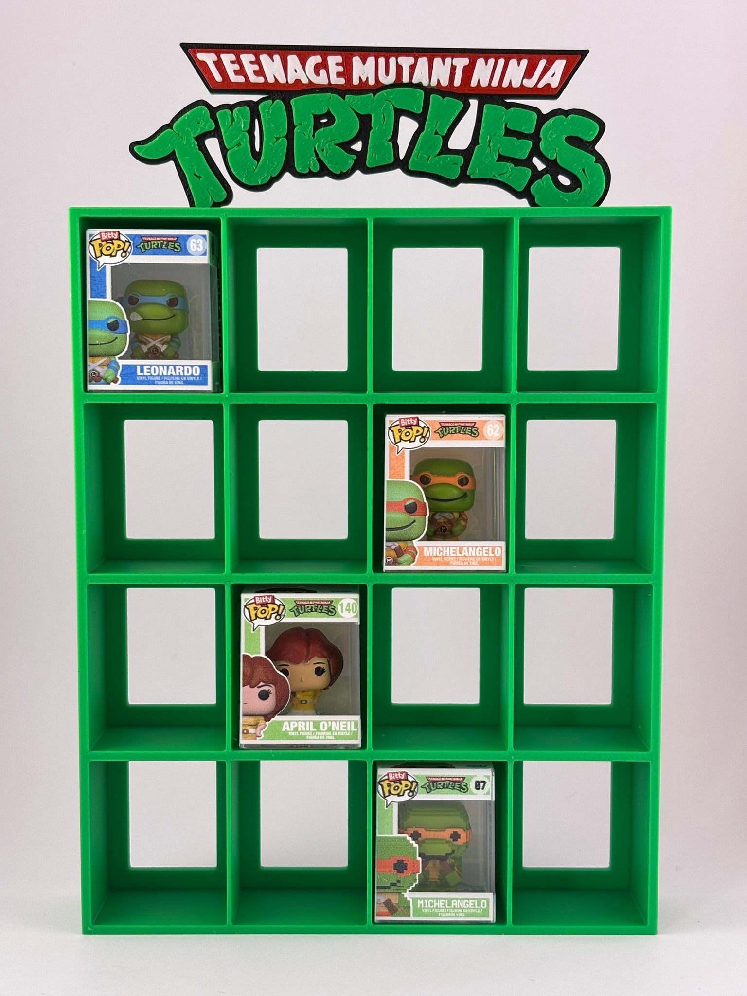 Estantería Tortugas Ninja para Funko Bitty Pop | Expositor Verde con Logo 3D | Soporte para 16 Mini Funkos - Zascalo.com