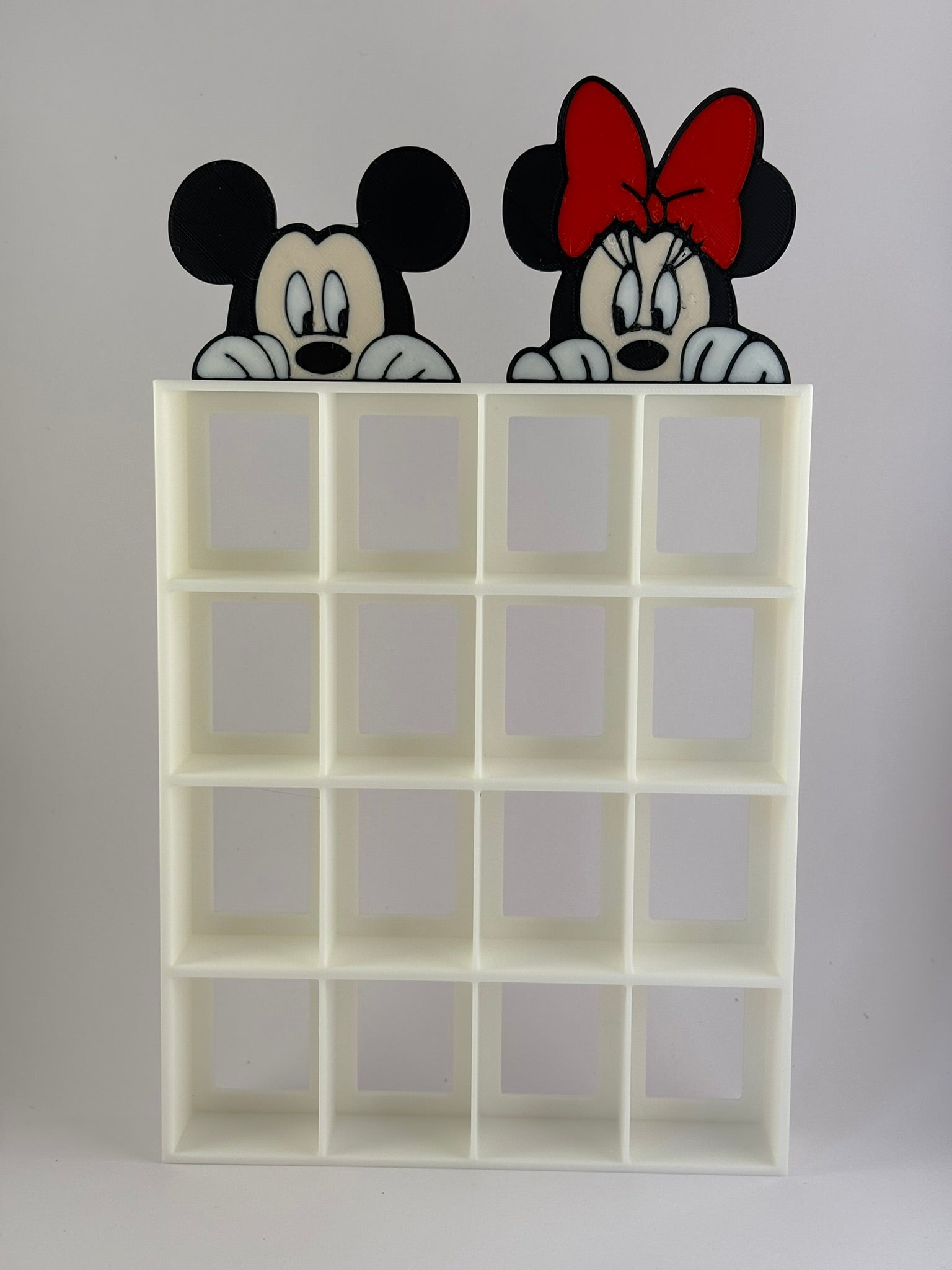 Expositor Estantería Display Mickey y Minnie | 16 Bitty Pop | Decoración Disney para Fans
