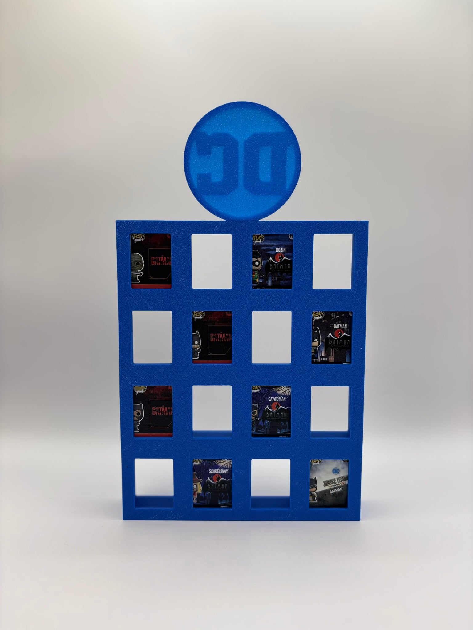 Estantería / Display Bitty Pop – Logo DC Comics para 16 figuras