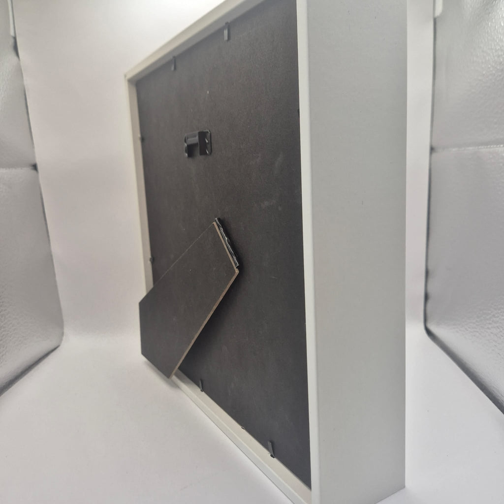 Expositor Bitty Pop con marco interno para cuadro Ikea Sannahed 25x25 (blanco) - Zascalo.com
