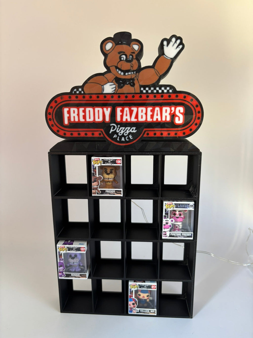 Expositor Bitty Pop Five Nights At Freddy con luz - Zascalo.com