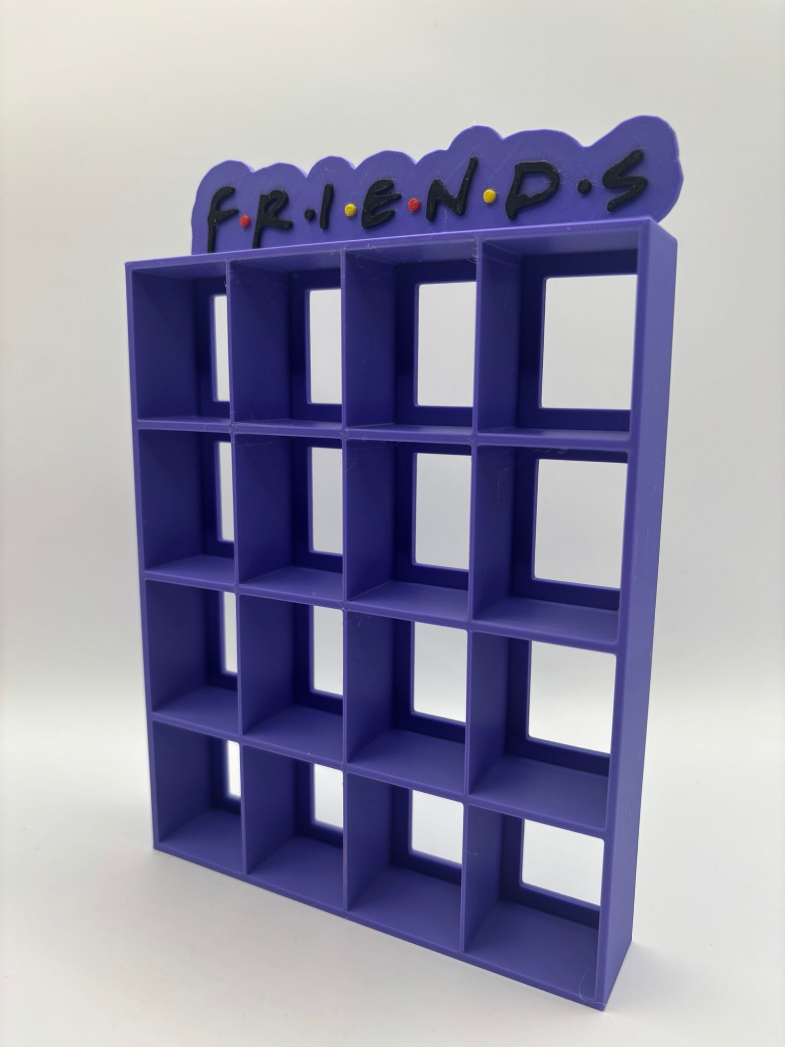 Expositor Bitty Pop Friends logo (morado) - Zascalo.com