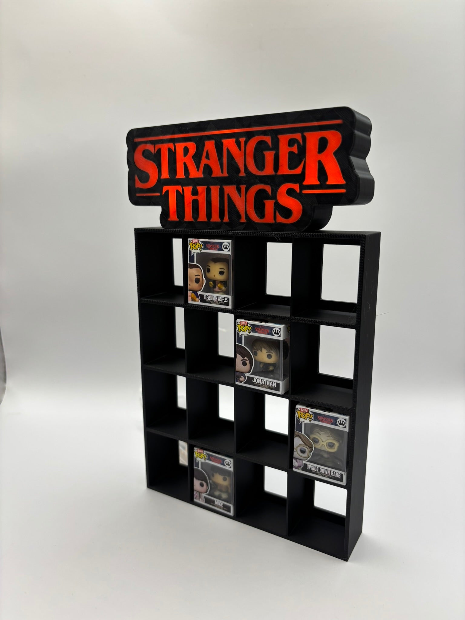 Expositor Bitty Pop Stranger Things con luz - Zascalo.com