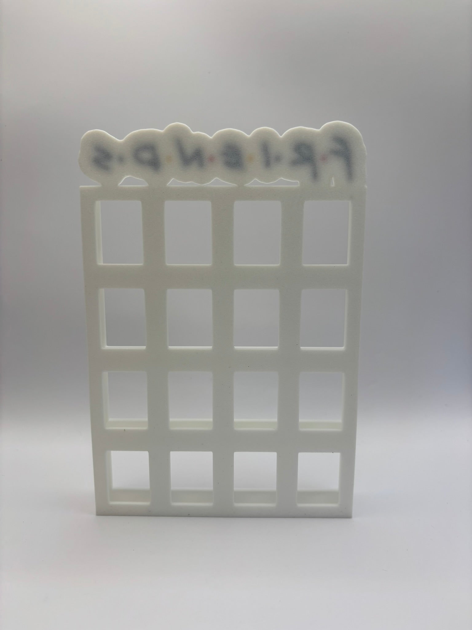 Expositor Display Friends Bitty Pop 16 Figuras | Colección Funko - Zascalo.com