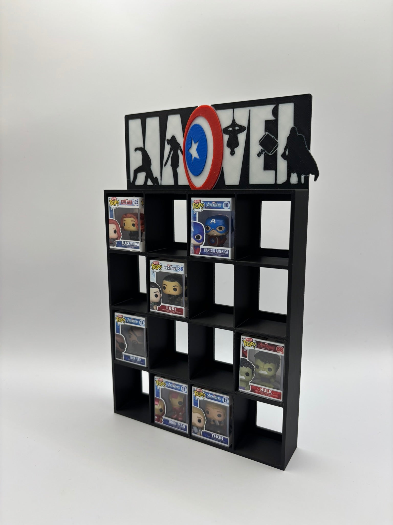 Expositor Display Marvel Escudo Bitty Pop 16 Figuras | Colección Funko - Zascalo.com