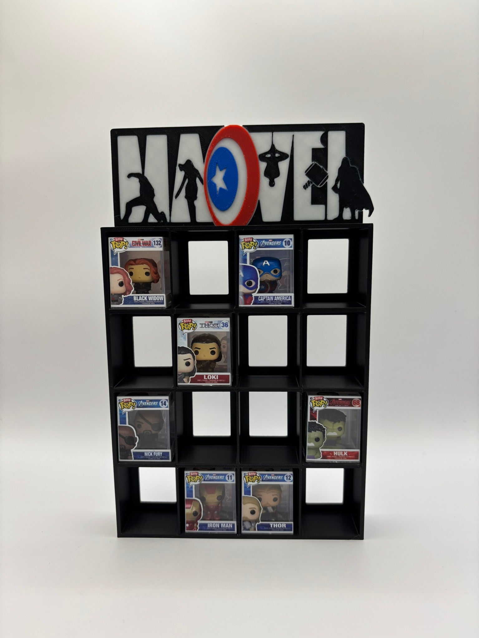 Expositor Display Marvel Escudo Bitty Pop 16 Figuras | Colección Funko - Zascalo.com