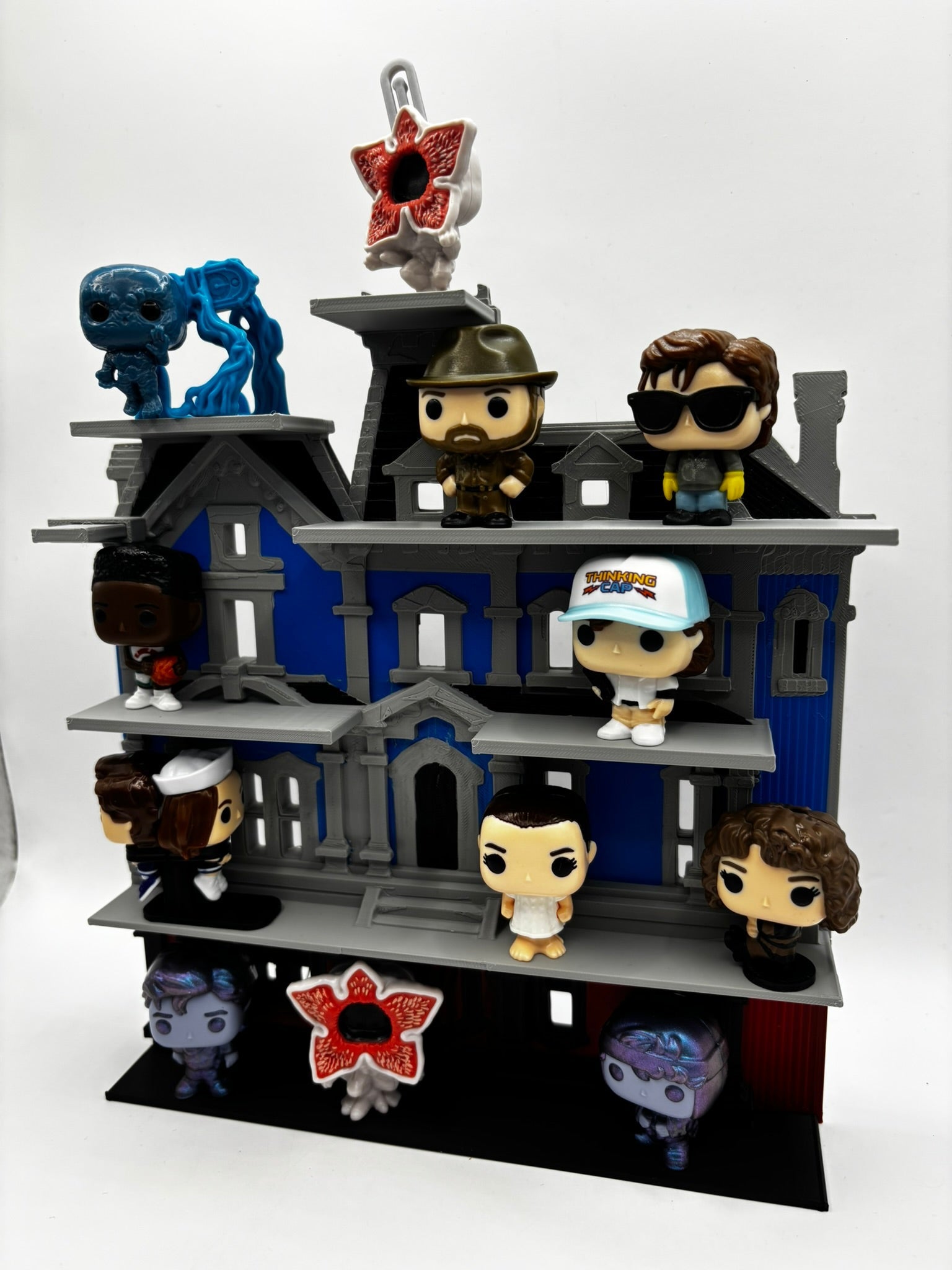 Expositor Kinder Joy Stranger Things - Zascalo.com