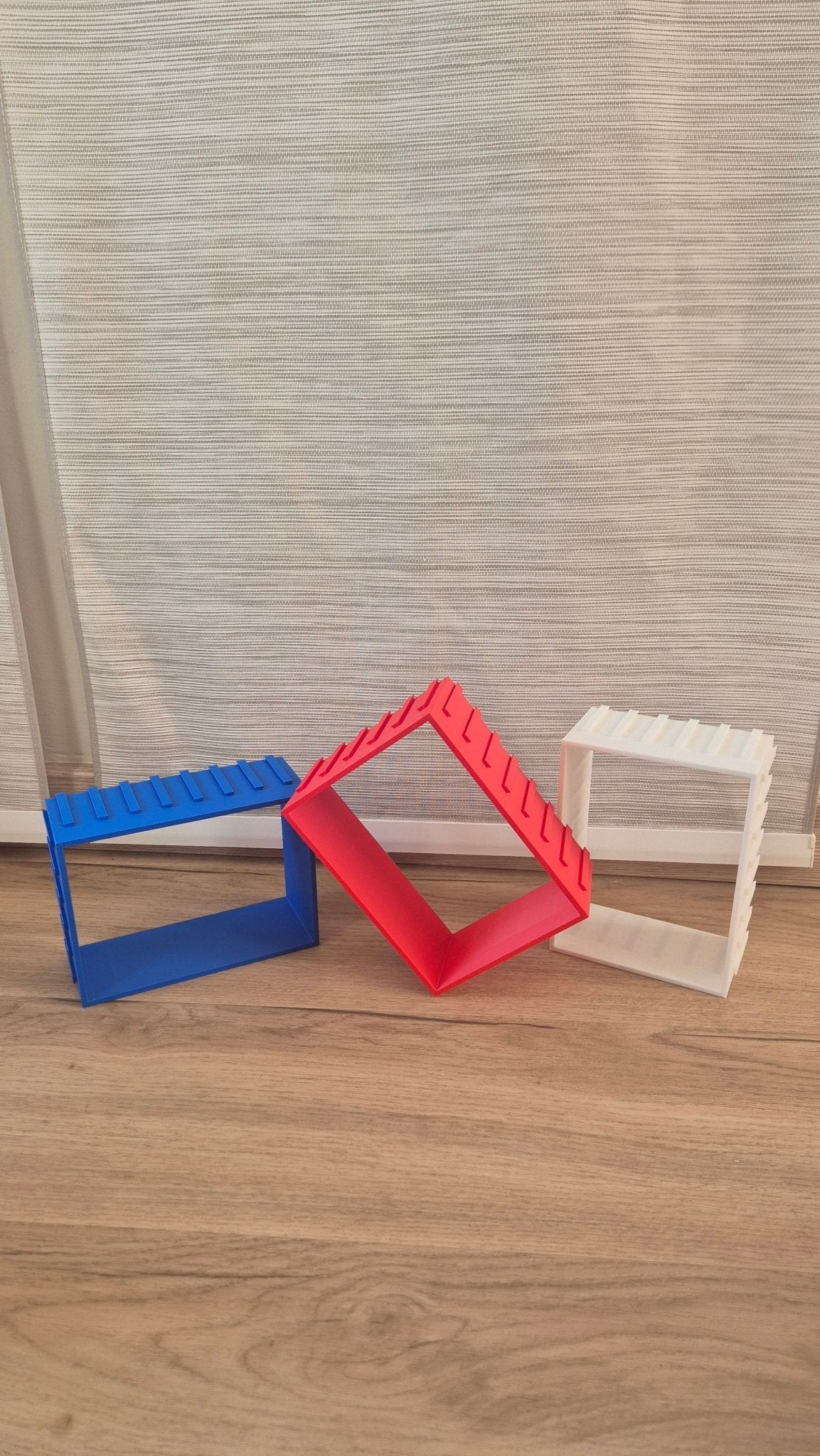 Organiza tu colección Funko con estilo - Modulo Funko Regular CON CAJA - Zascalo.com