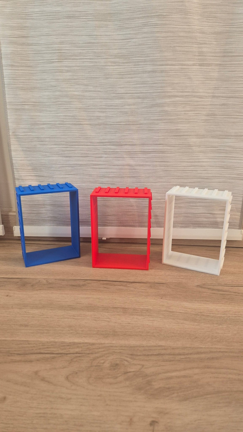 Organiza tu colección Funko con estilo - Modulo Funko Regular CON CAJA - Zascalo.com