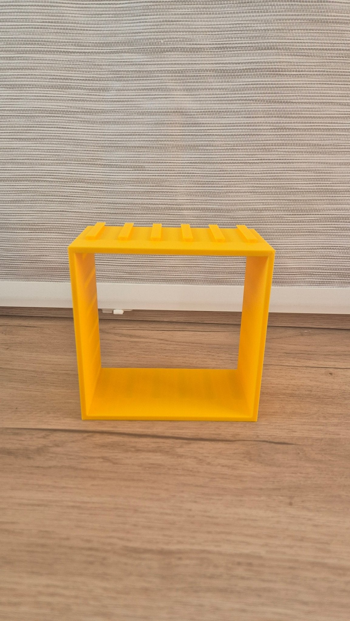 Organiza tu colección Funko con estilo - Modulo Funko Regular CON CAJA - Zascalo.com