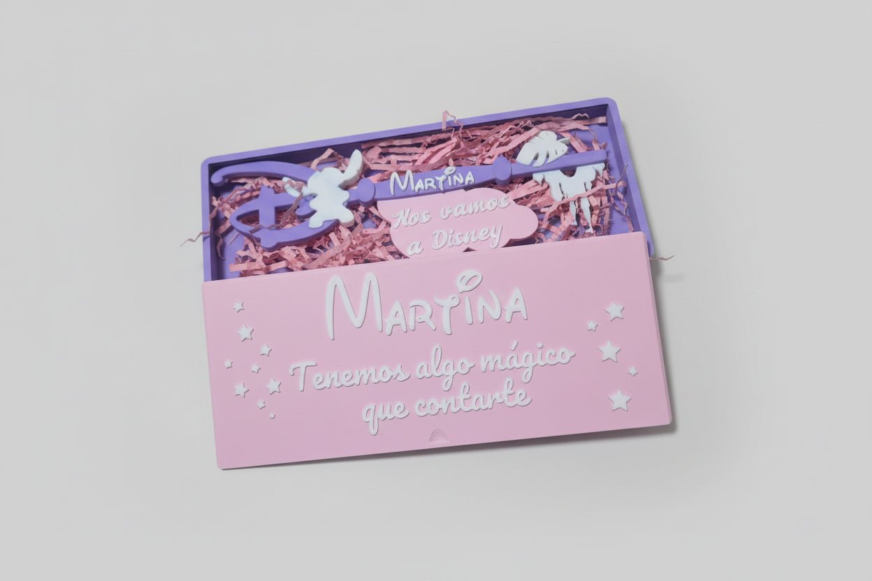 Pack llave + caja personalizada sorpresa | Regalo anuncio viaje o sorpresa | Nombre y mensaje totalmente personalizable - Zascalo.com