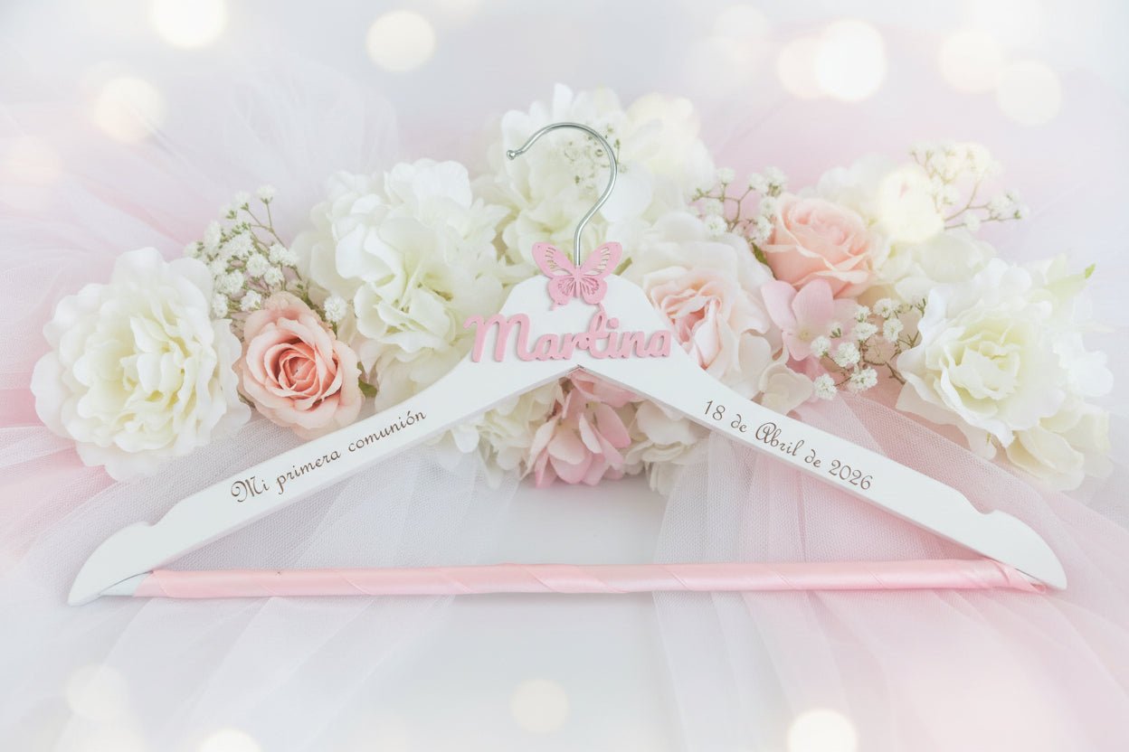 Percha personalizada boda | Nombre y fecha grabados | Regalo para novia, comunión o bautizo totalmente personalizable - Zascalo.com